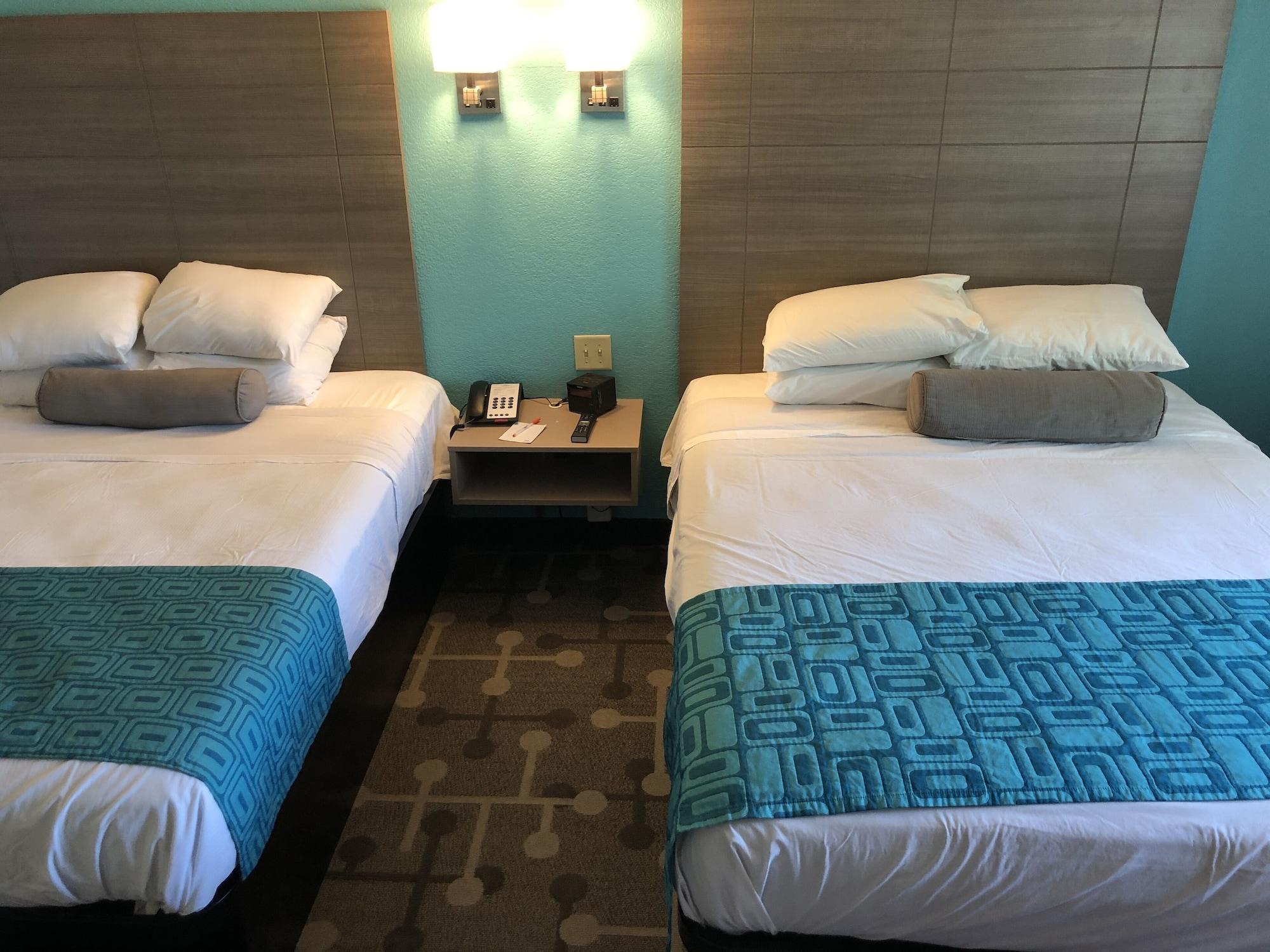 Red Lion Inn & Suites Elk Grove Village Eksteriør billede