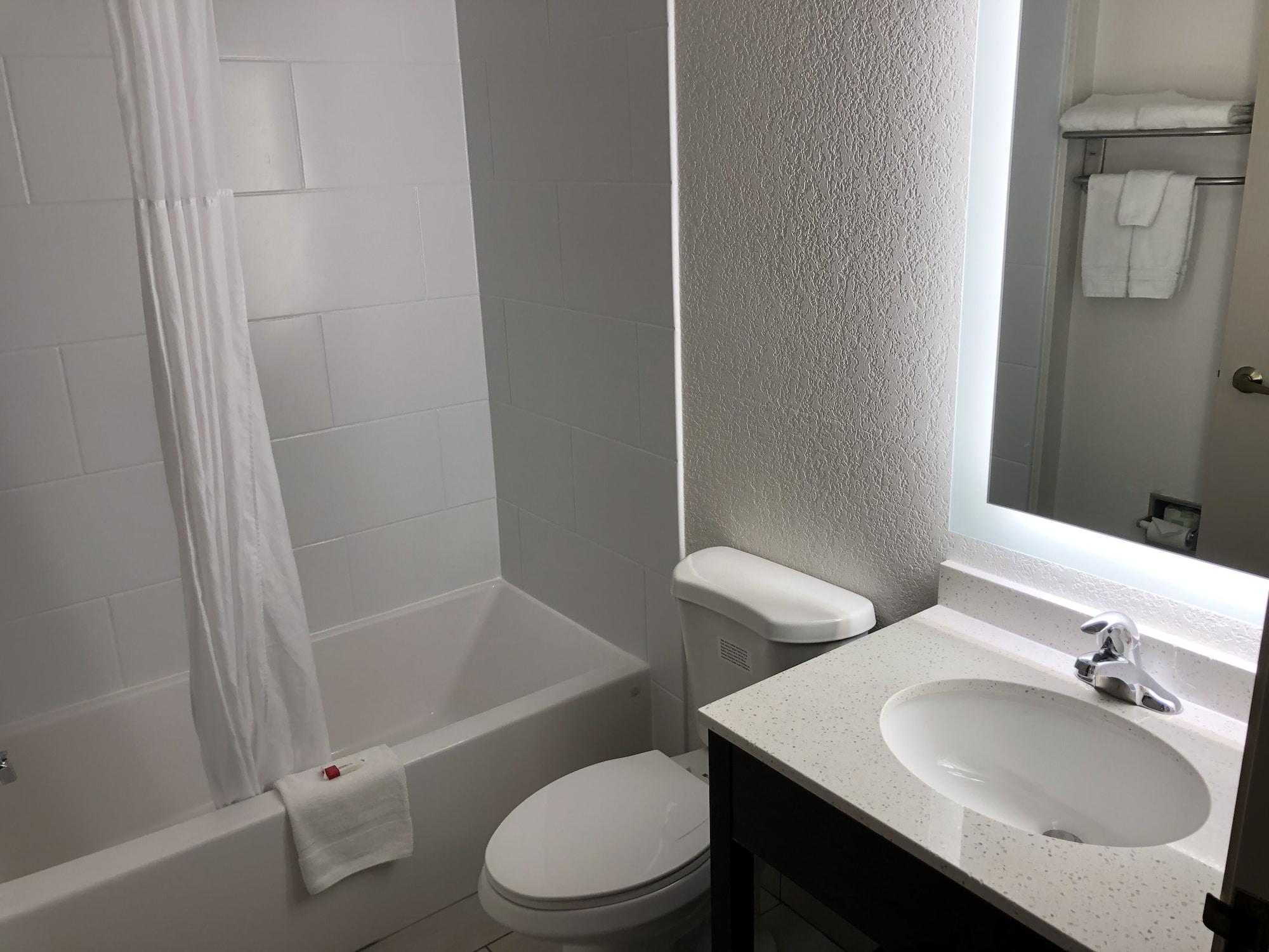 Red Lion Inn & Suites Elk Grove Village Eksteriør billede